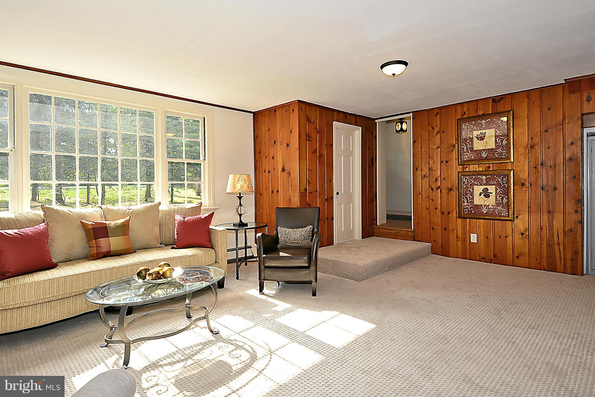 9480 Seven Locks Road Bethesda, MD 20817 - Photo 12 of 30 Family Room