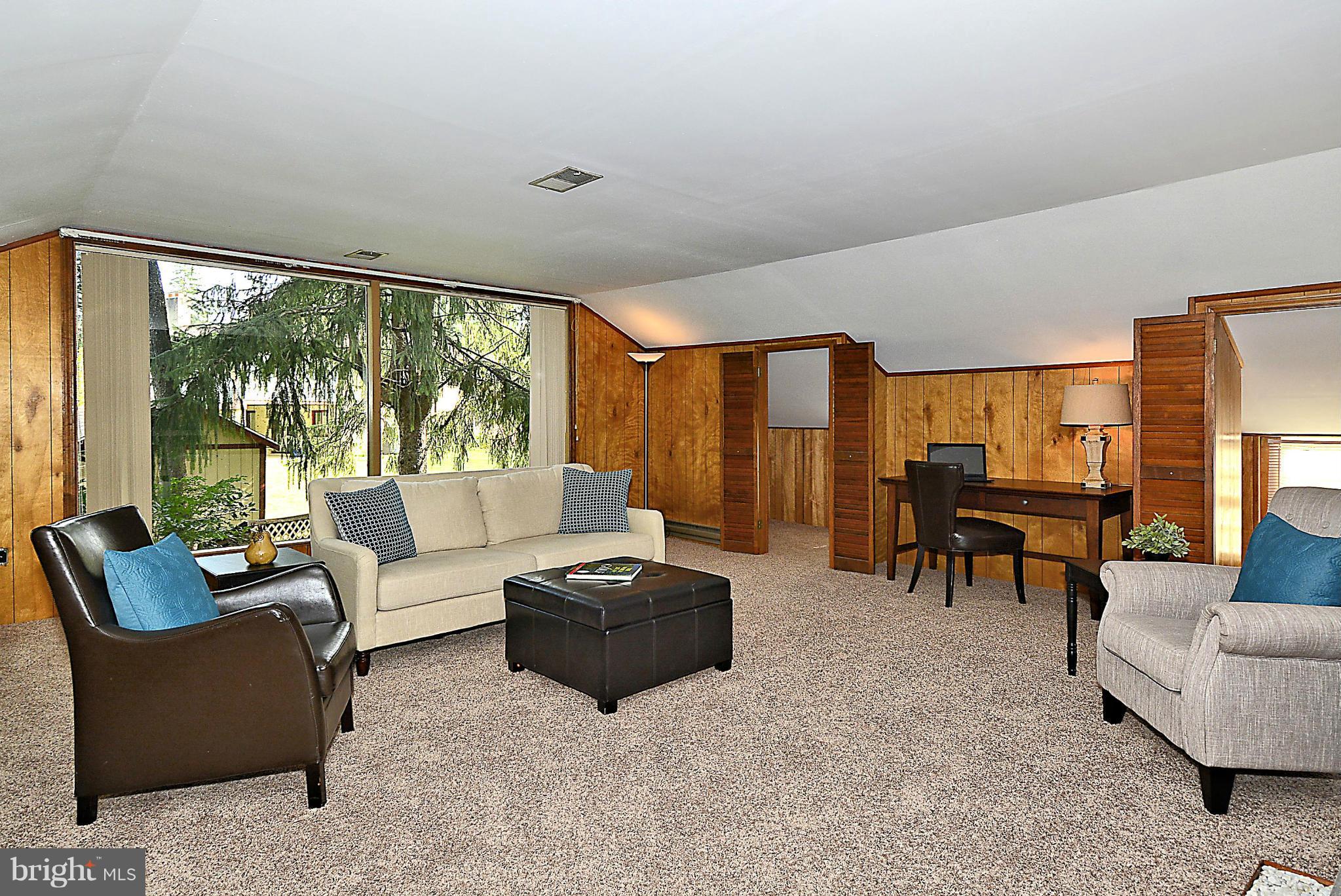 9480 Seven Locks Road Bethesda, MD 20817 - Photo 15 of 30 Master Bedroom Sitting Room