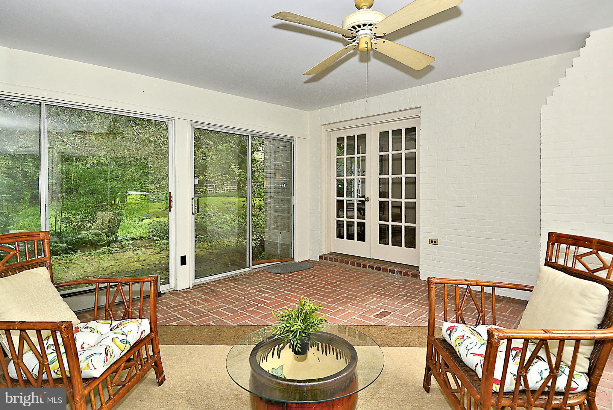 9480 Seven Locks Road Bethesda, MD 20817 - Photo 6 of 30 Sun Room