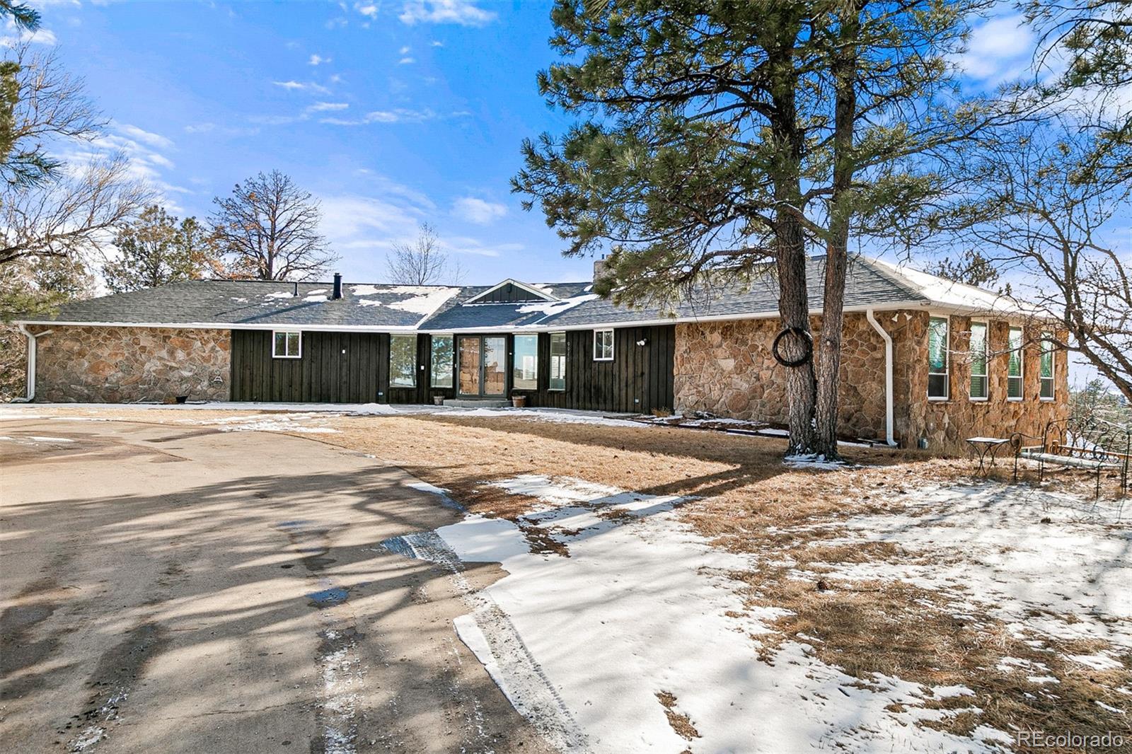 9946 Hilltop Road Parker, CO 80134 - Photo 3 of 40