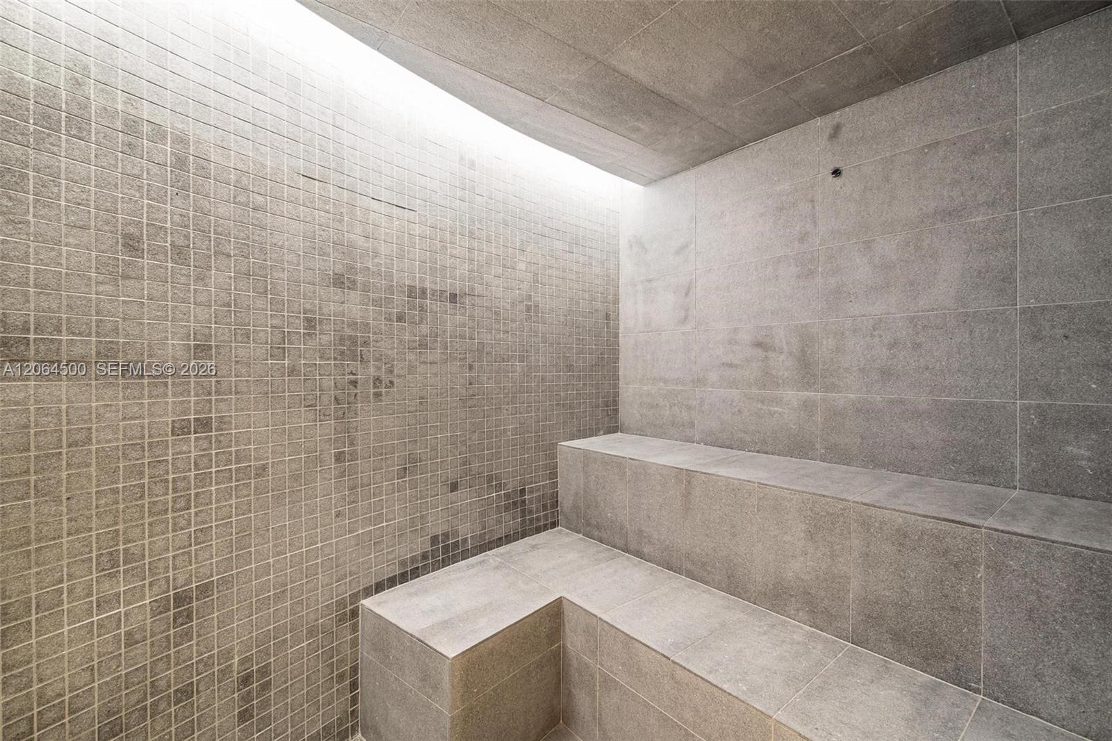300 Biscayne Blvd Way, Unit 6301 Miami, FL 33131 - Photo 42 of 51 Floor 53-Steam Room.