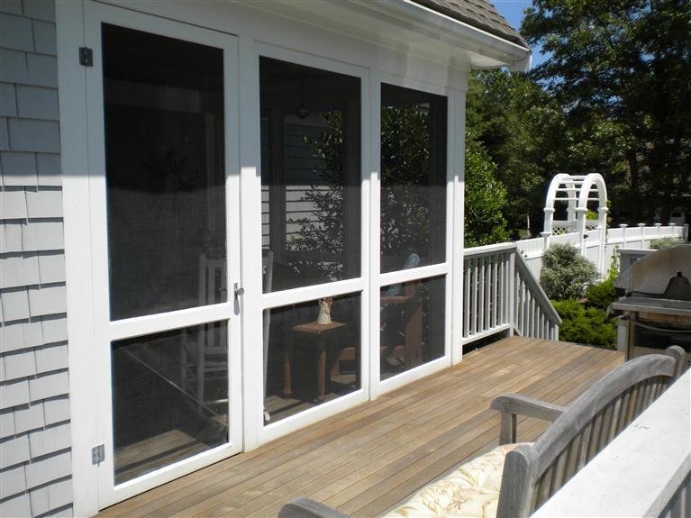 146 Cairn Ridge Road East Falmouth, MA 02536 - Photo 23 of 29 a balcony with table and chairs