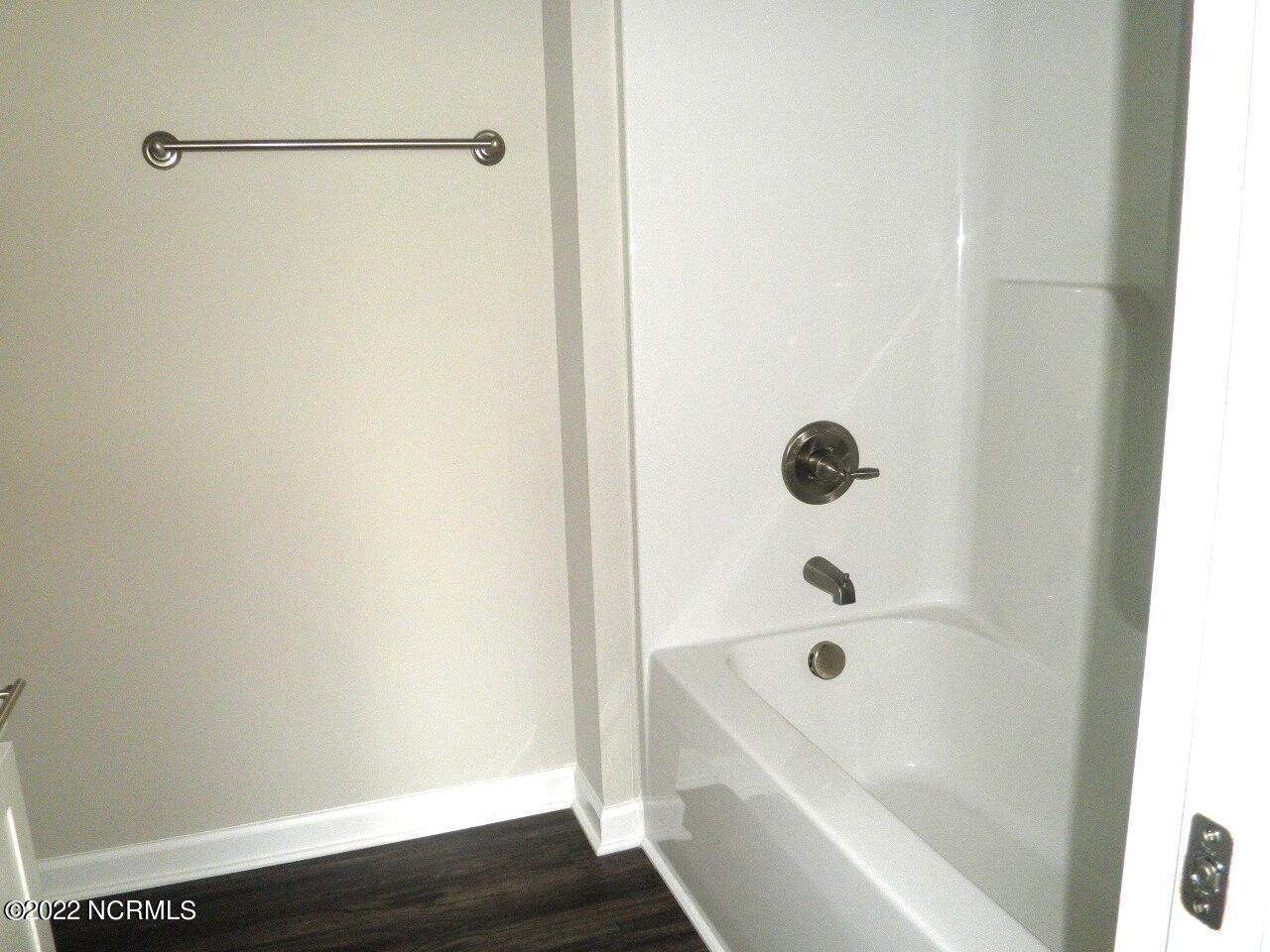 175 Old Murdoch Road, Unit 705 Morehead City, NC 28570 - Photo 25 of 27 P6010171