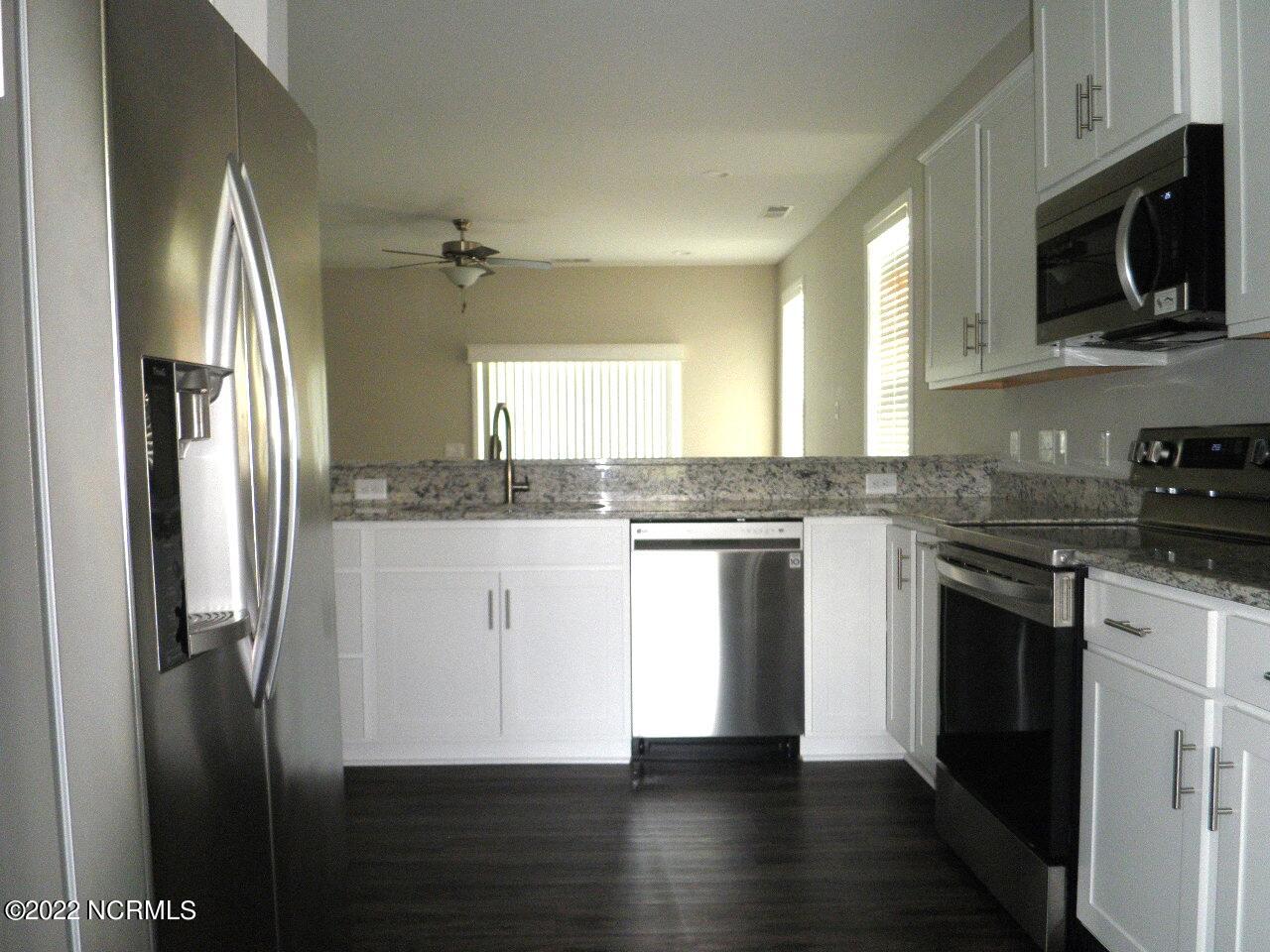 175 Old Murdoch Road, Unit 705 Morehead City, NC 28570 - Photo 10 of 27 P6010155