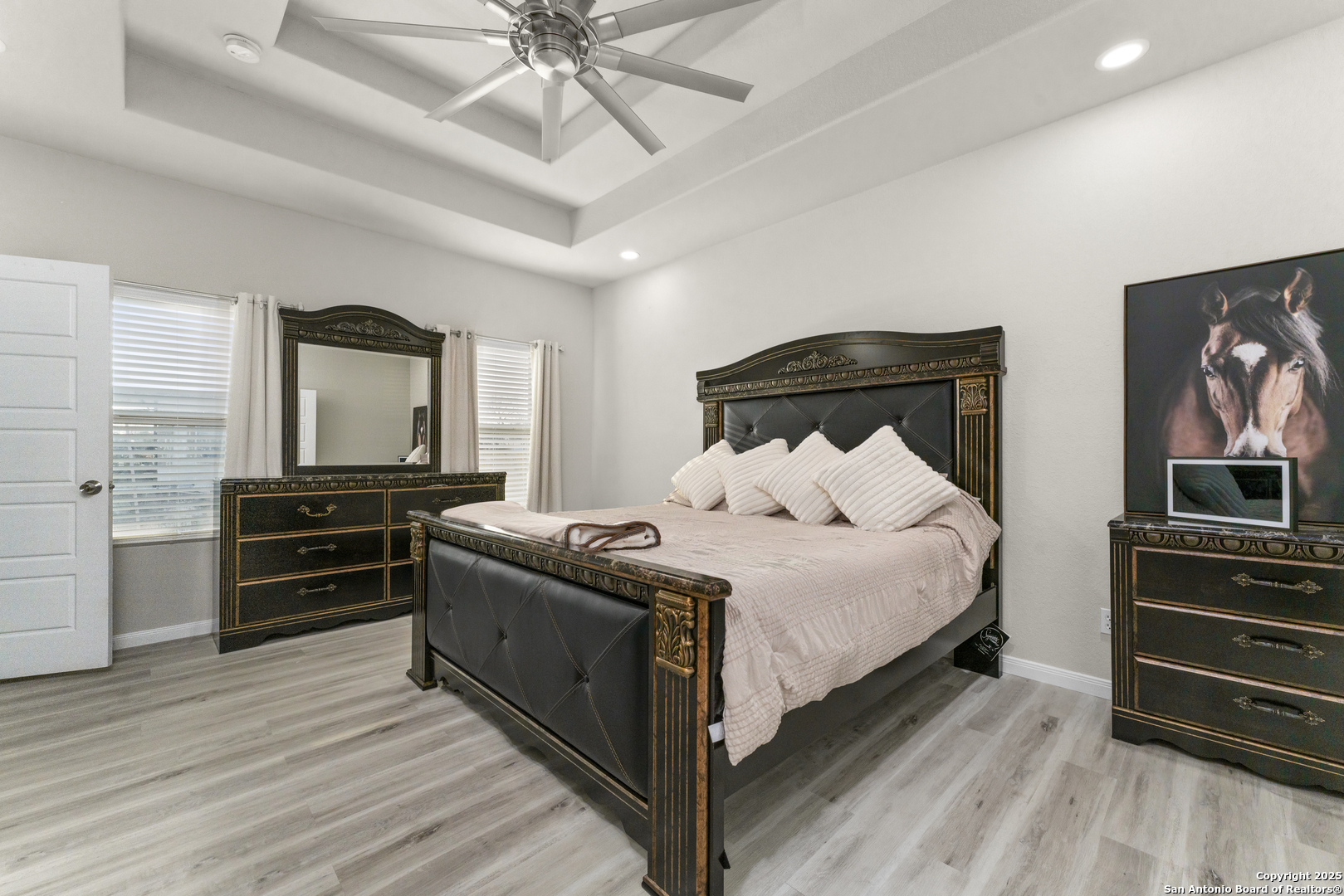 16851 Griffin Road, Unit 2 Atascosa, TX 78002 - Photo 24 of 37 a bed room with a bed and a television