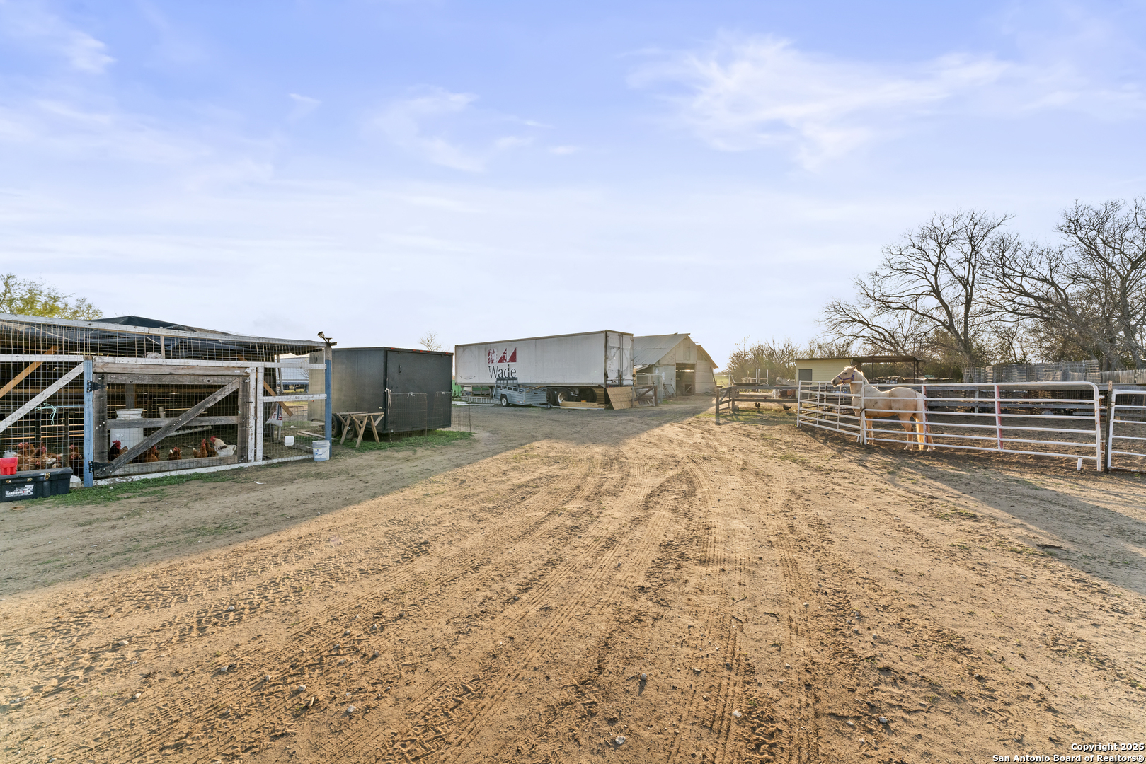 16851 Griffin Road, Unit 2 Atascosa, TX 78002 - Photo 33 of 37