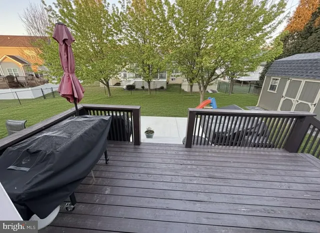 a view of deck with patio