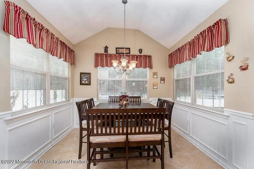 8 Firenze Road Jackson, NJ 08527 - Photo 11 of 23 Screen Shot 2022-03-23 at 7.25.18 PM