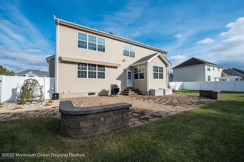 8 Firenze Road Jackson, NJ 08527 - Photo 5 of 23 Screen Shot 2022-03-23 at 7.27.07 PM