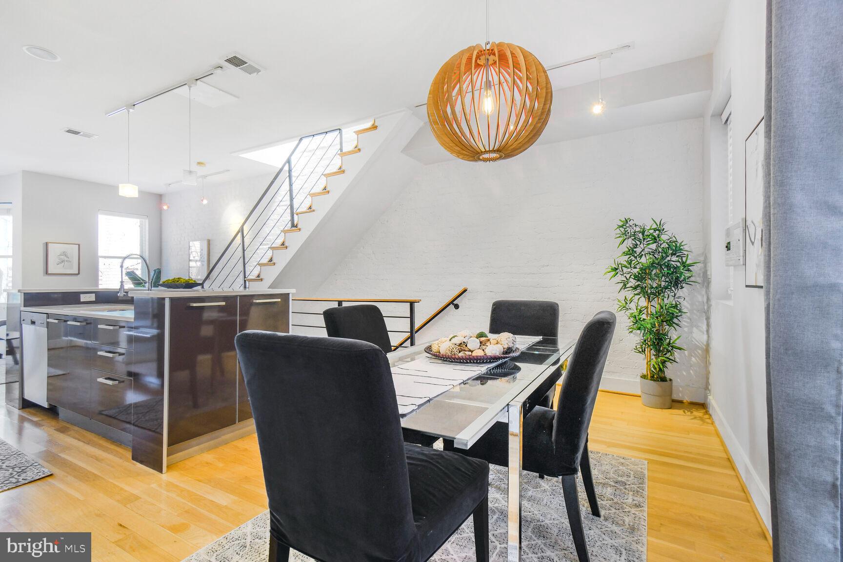 1538 Swann Street Northwest Washington, DC 20009 - Photo 2 of 37 Owner's Unit 2 - Spacious Dining Area