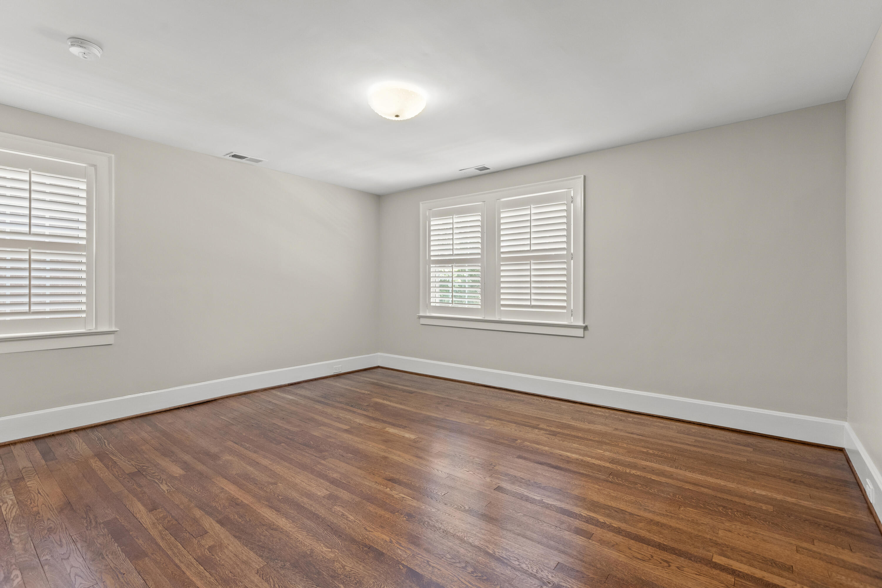 1370 Fontaine Road Lexington, KY 40502 - Photo 15 of 25 1371 20