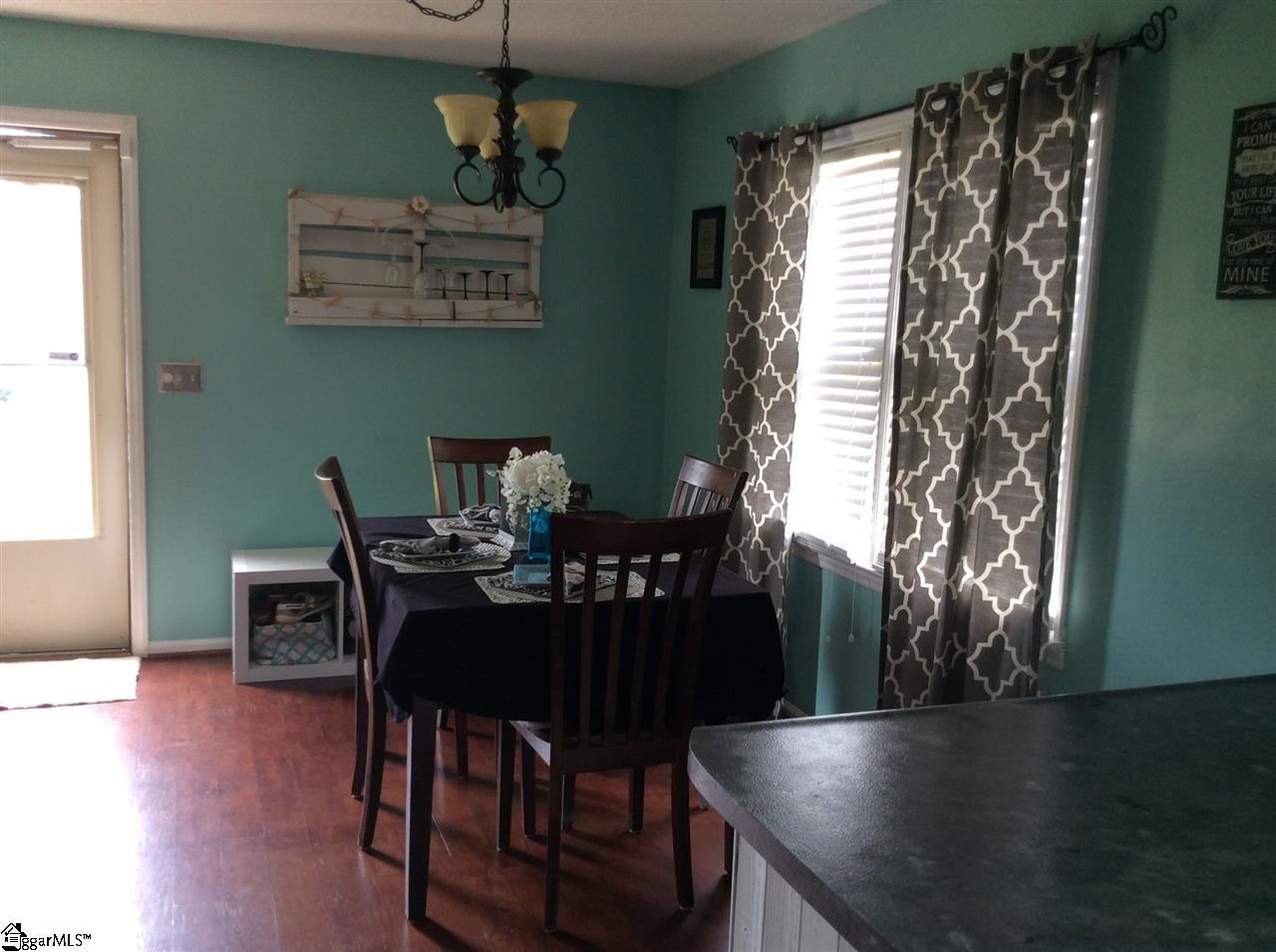 713 Jameson Road Easley, SC 29640 - Photo 4 of 19