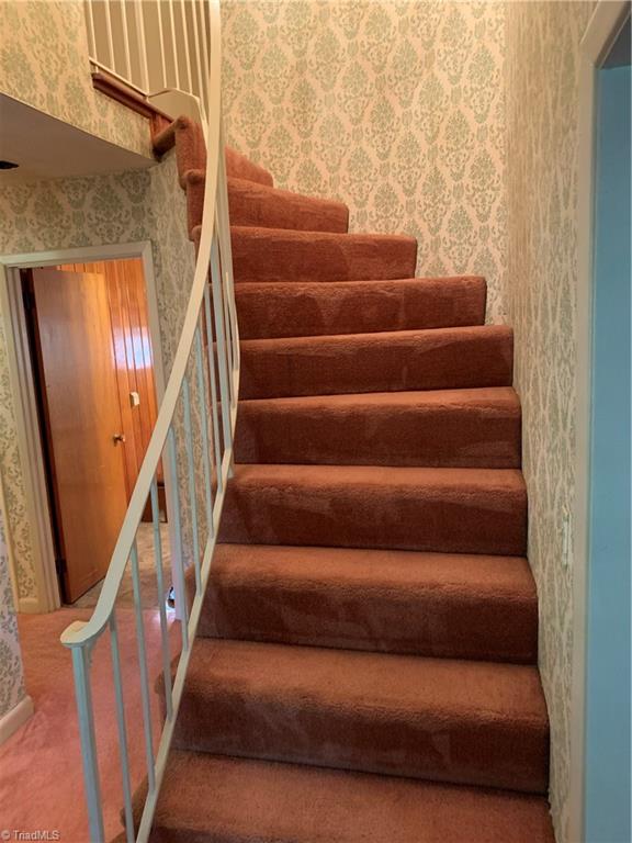 2043 Pratt Road Pinnacle, NC 27043 - Photo 14 of 46