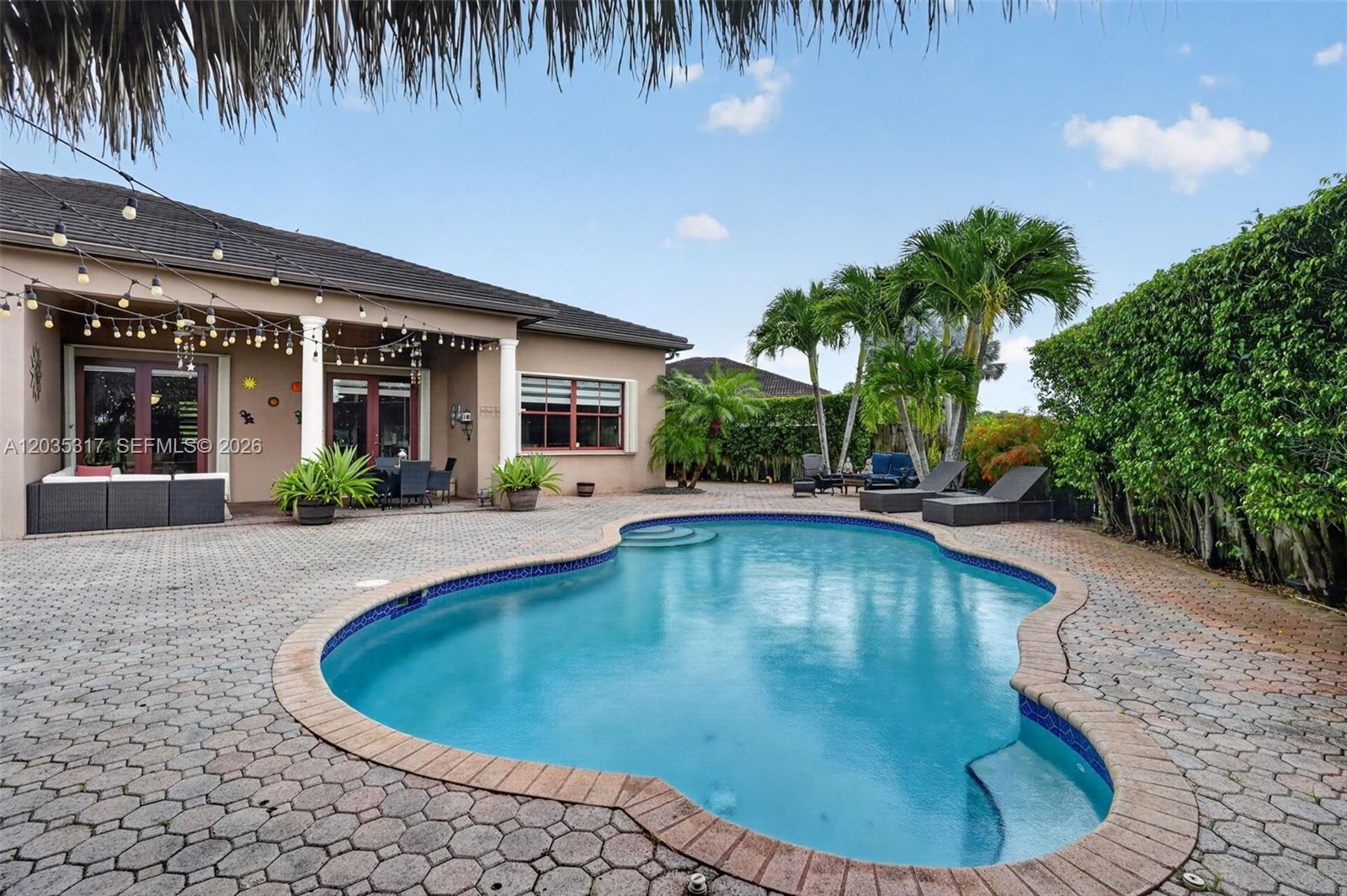 8216 Southwest 166th Place Miami, FL 33193 - Photo 43 of 58