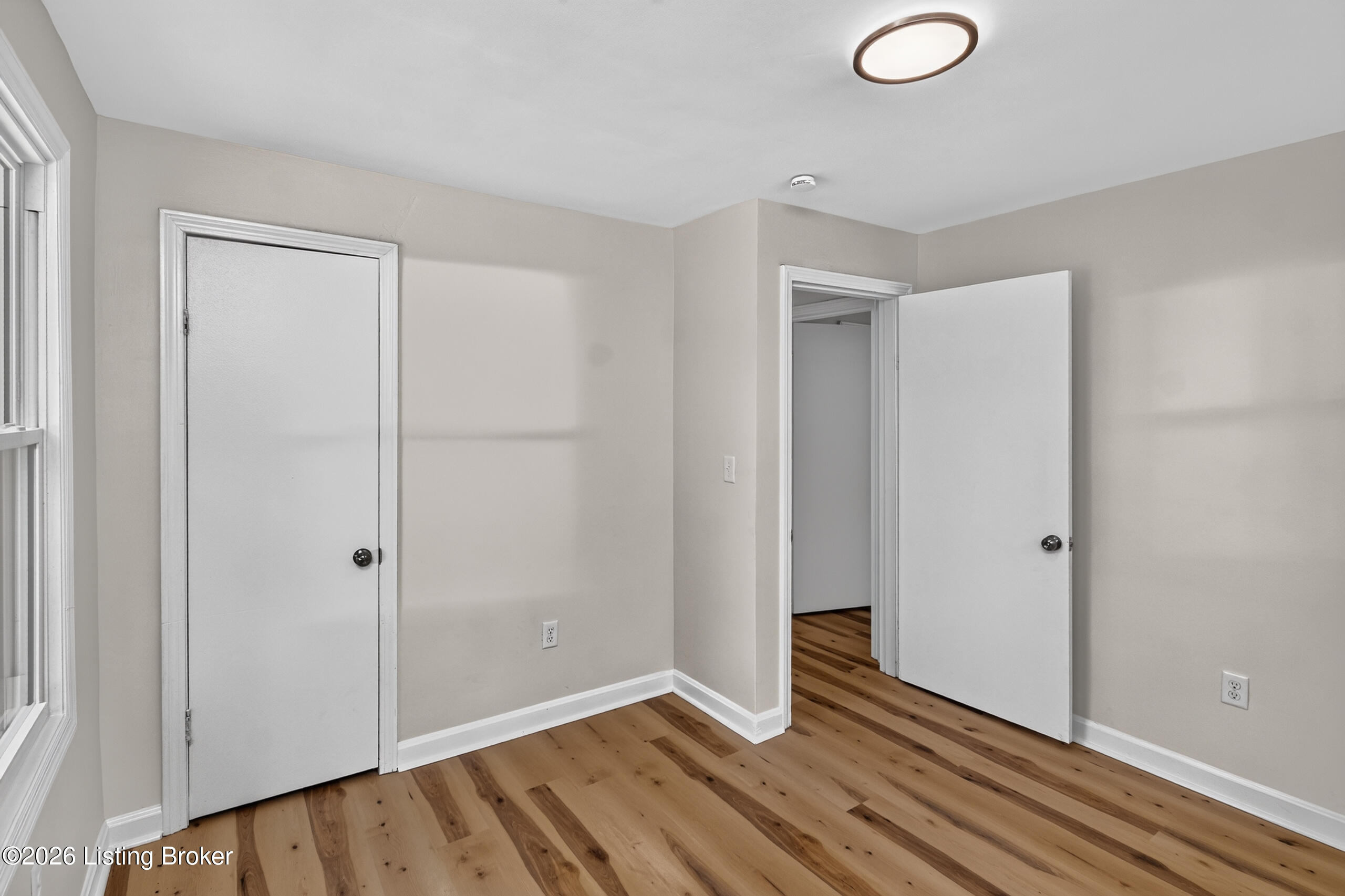 7806 Edna M Road Louisville, KY 40258 - Photo 27 of 34 812A7207-HDR