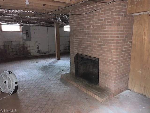 909 Oakview Road High Point, NC 27265 - Photo 19 of 19