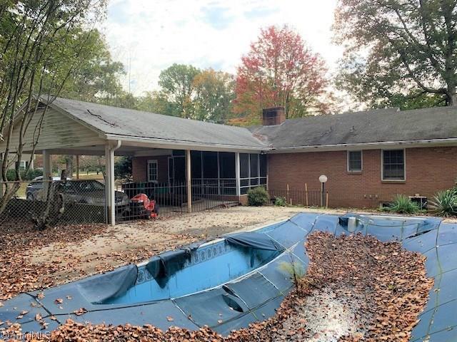 909 Oakview Road High Point, NC 27265 - Photo 5 of 19