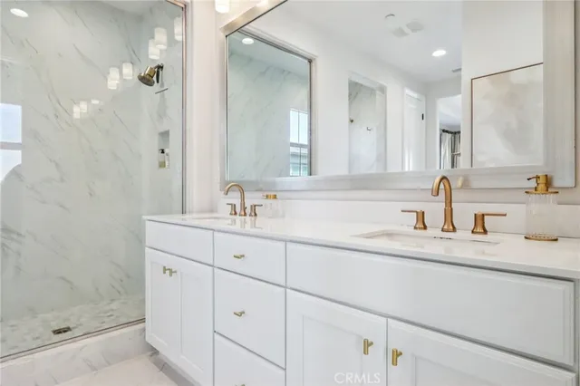 $1,850,000 | 110 Globe, Irvine, CA 92618