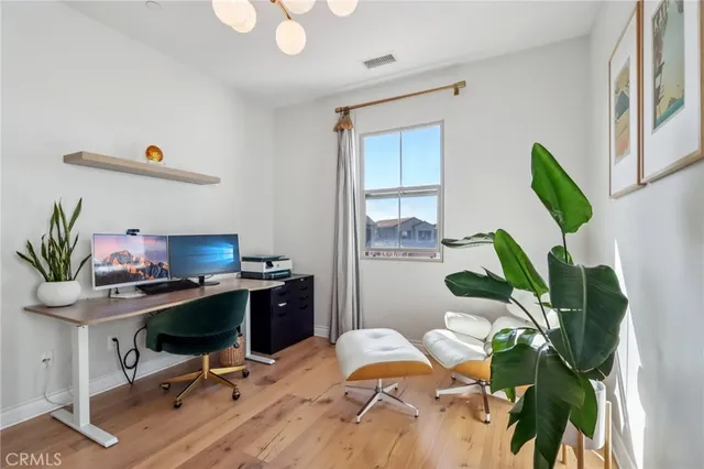 $1,850,000 | 110 Globe, Irvine, CA 92618