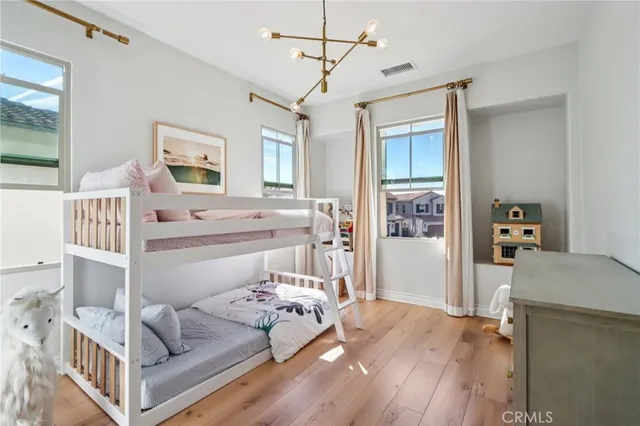 $1,850,000 | 110 Globe, Irvine, CA 92618