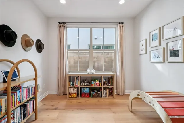 $1,850,000 | 110 Globe, Irvine, CA 92618