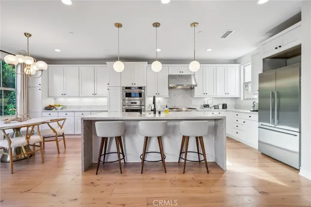 $1,850,000 | 110 Globe, Irvine, CA 92618