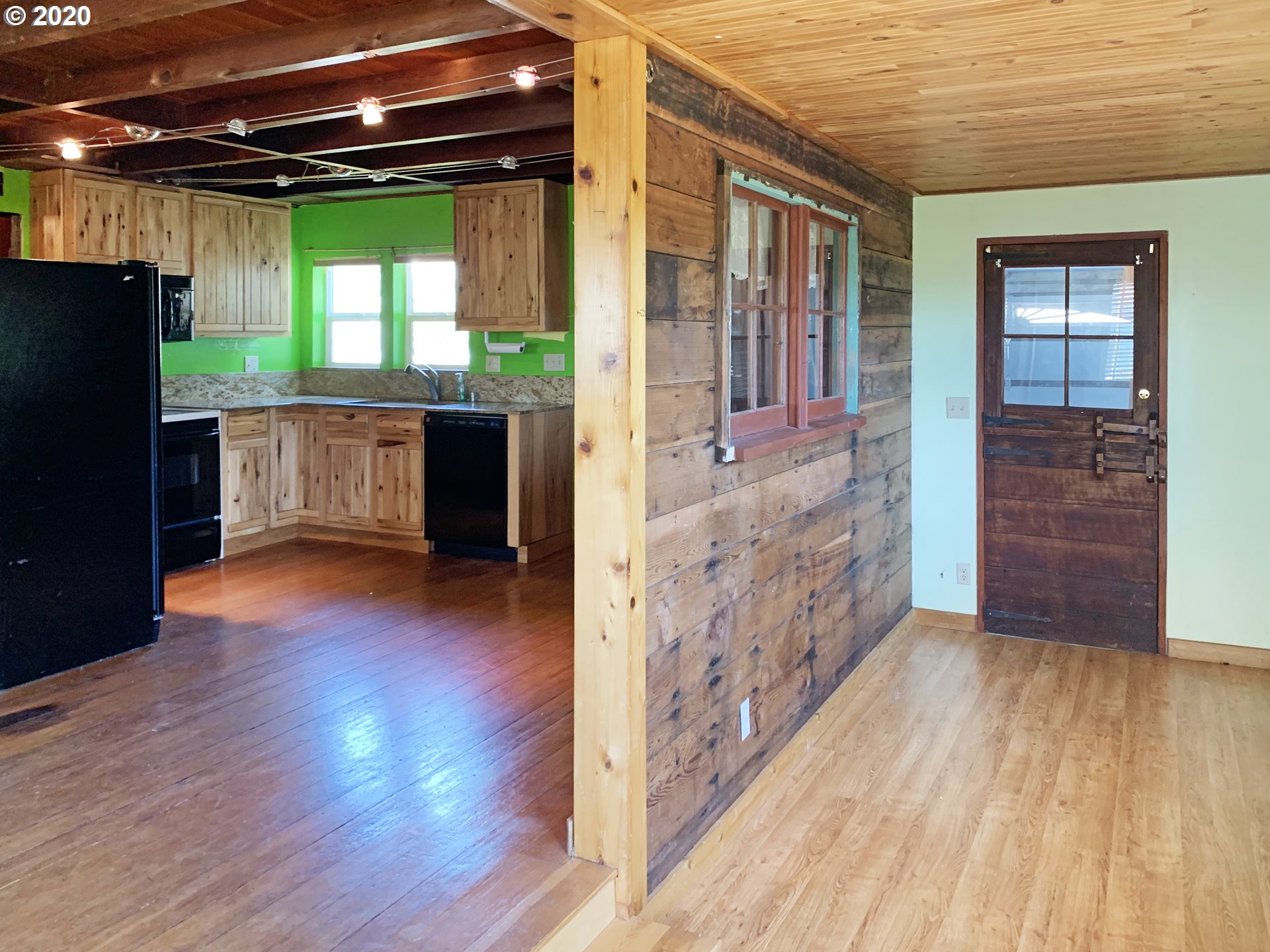 15936 Short Way Brookings, OR 97415 - Photo 11 of 32 Gallery Image 11
