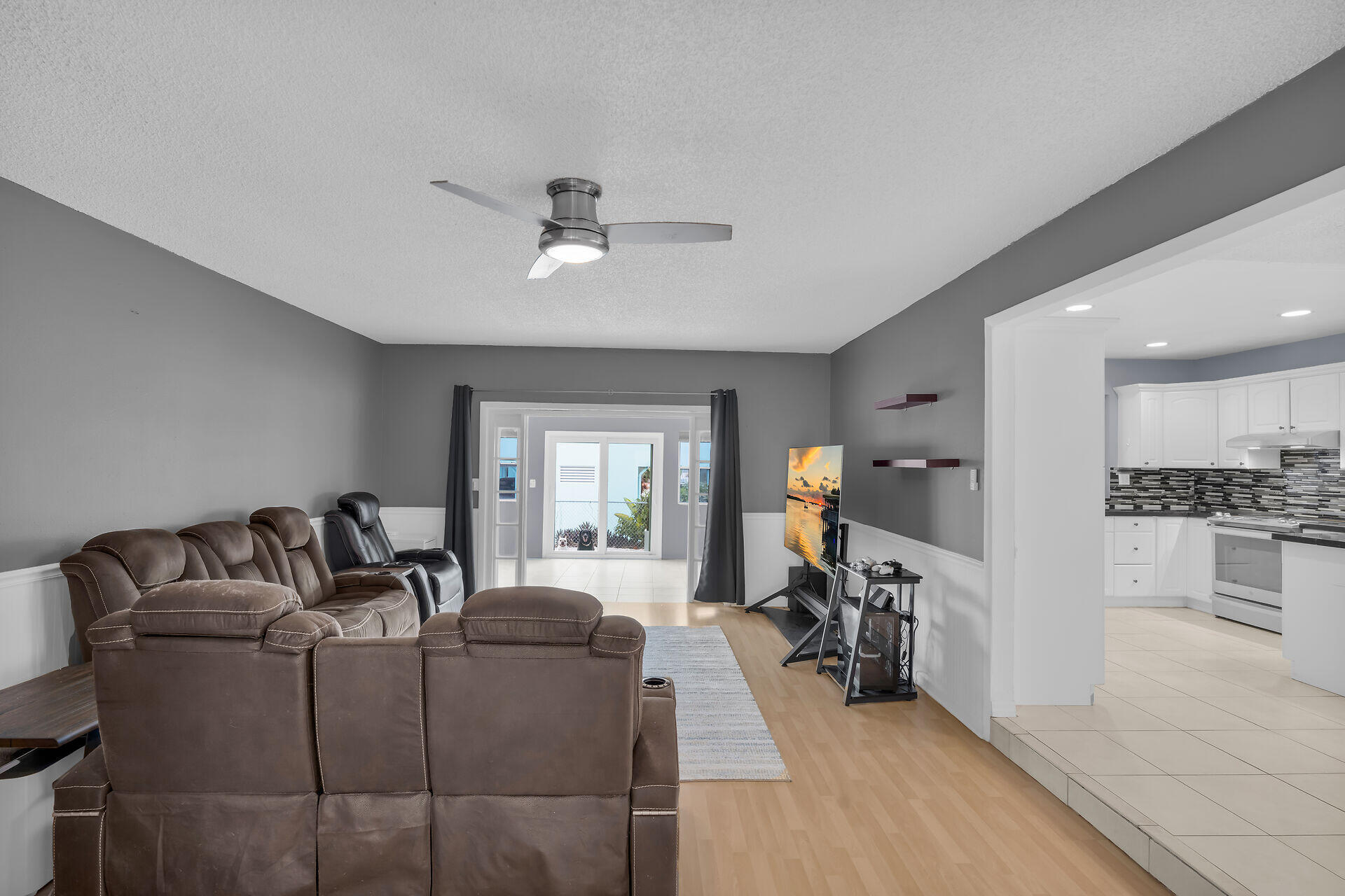 304 2nd Terrace Key Largo, FL 33037 - Photo 17 of 48 17_beyc6a18659b94fc7