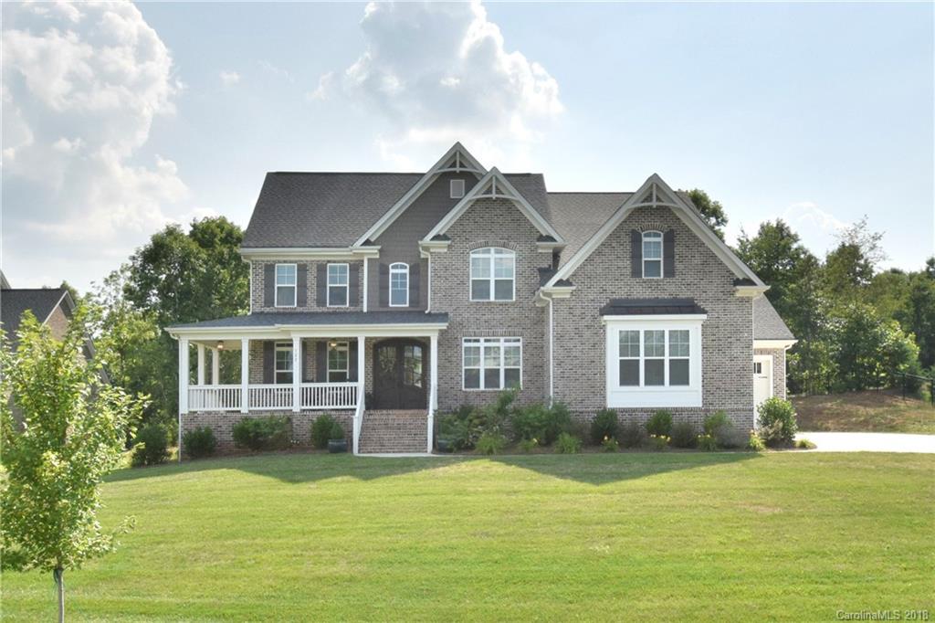 122 Overlook Ridge Lane Davidson, NC 28036 - Photo 1 of 27 Gallery Image 1
