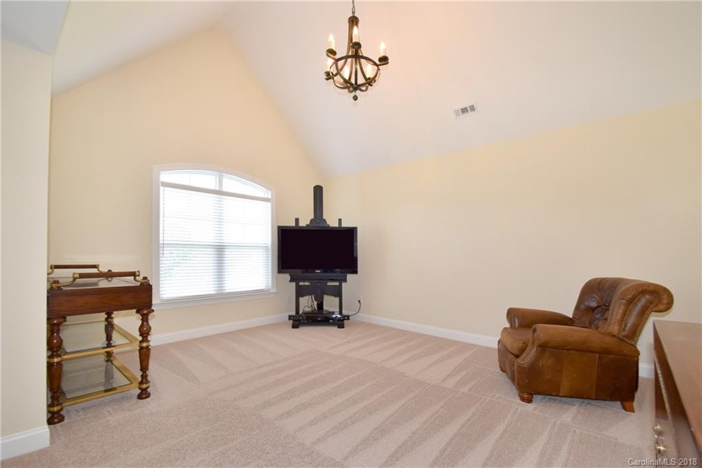 122 Overlook Ridge Lane Davidson, NC 28036 - Photo 22 of 27 Gallery Image 22