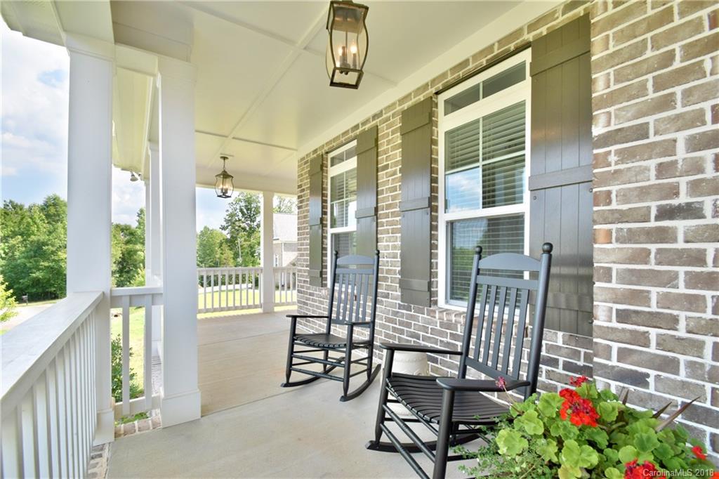 122 Overlook Ridge Lane Davidson, NC 28036 - Photo 4 of 27 Gallery Image 4