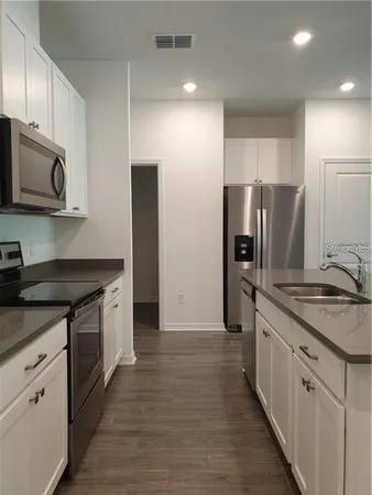 $2,700 | 15050 Blue Quaker Place, Tampa, FL 33613