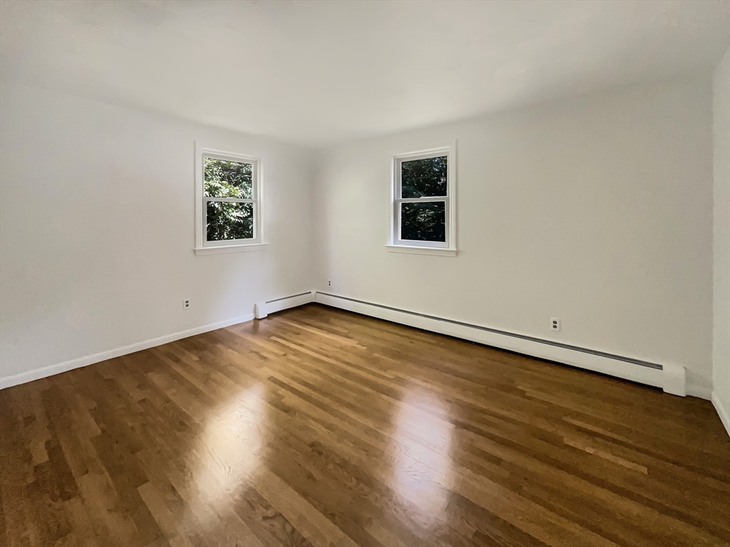 94 Bay Road Easton, MA 02356 - Photo 3 of 23 Gallery Image 3