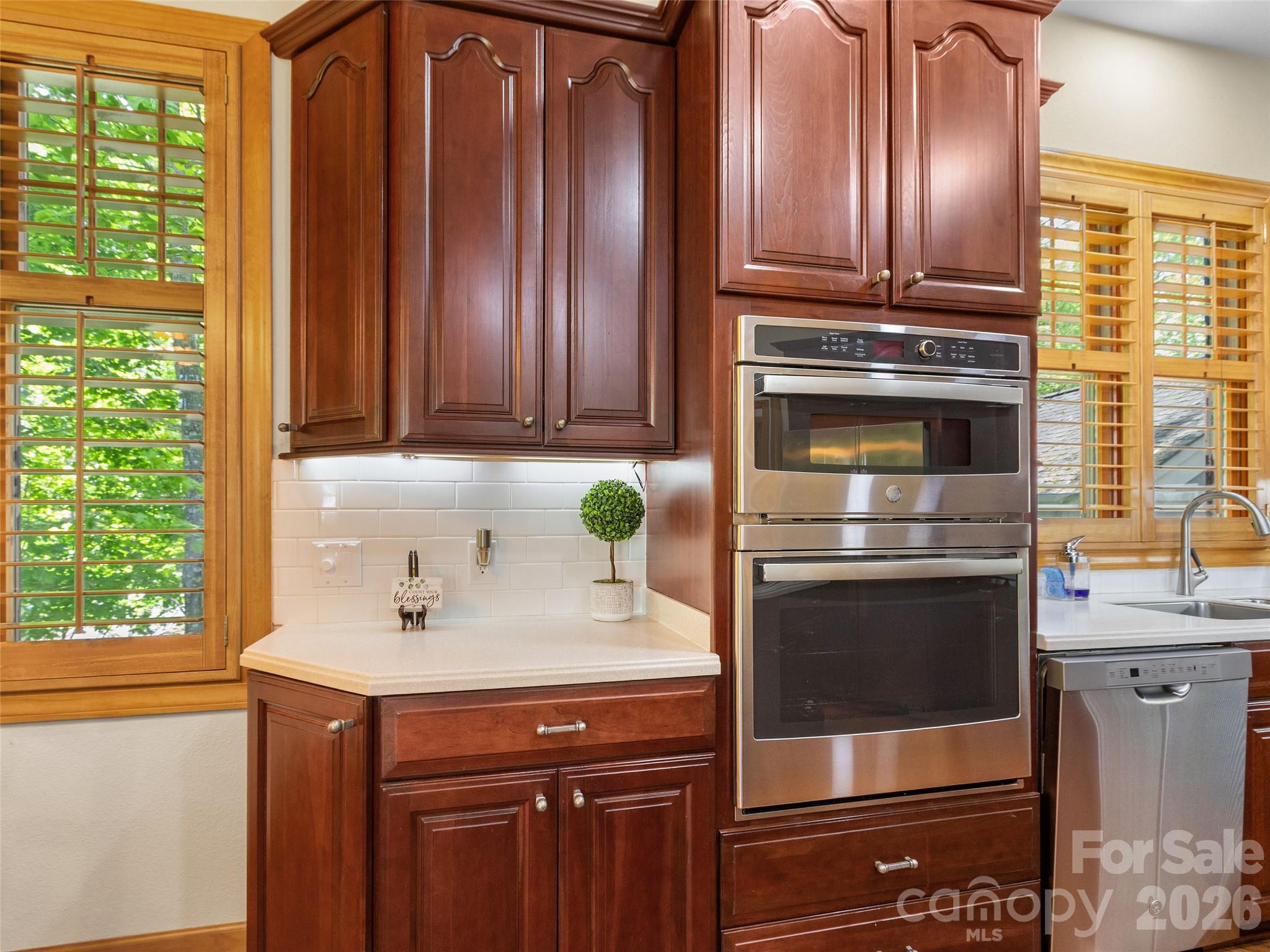 266 Sunset Point Road, Unit B2 Burnsville, NC 28714 - Photo 17 of 48