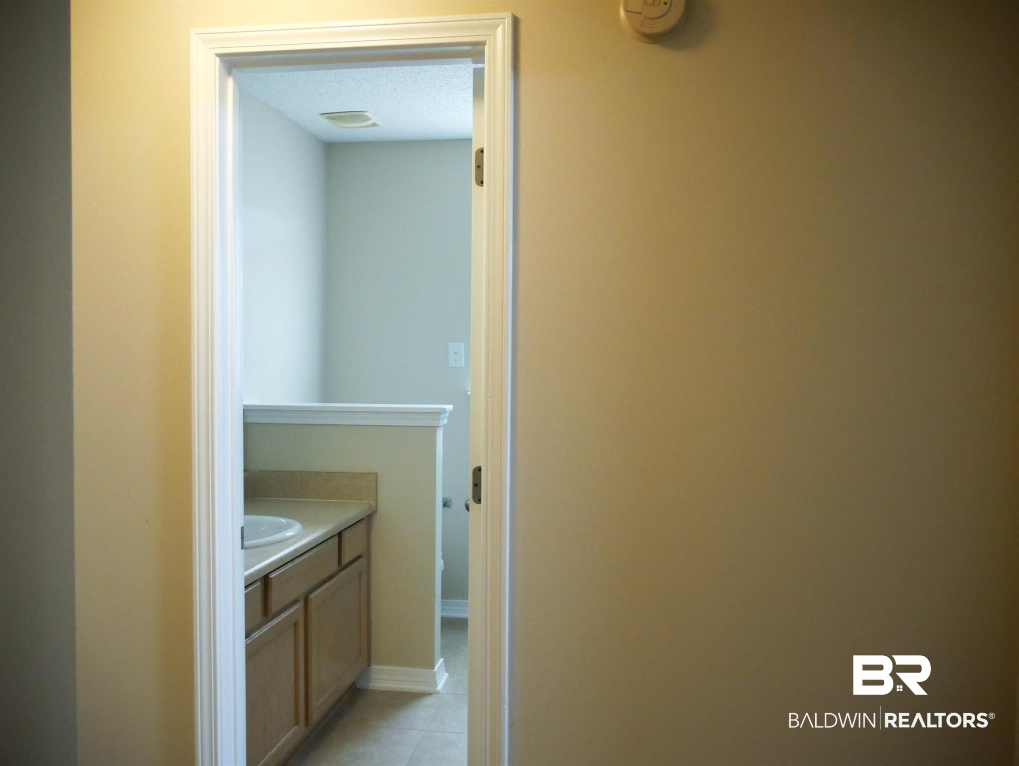 25645 Venus Court Loxley, AL 36551 - Photo 15 of 19 Up Stairs Bathroom