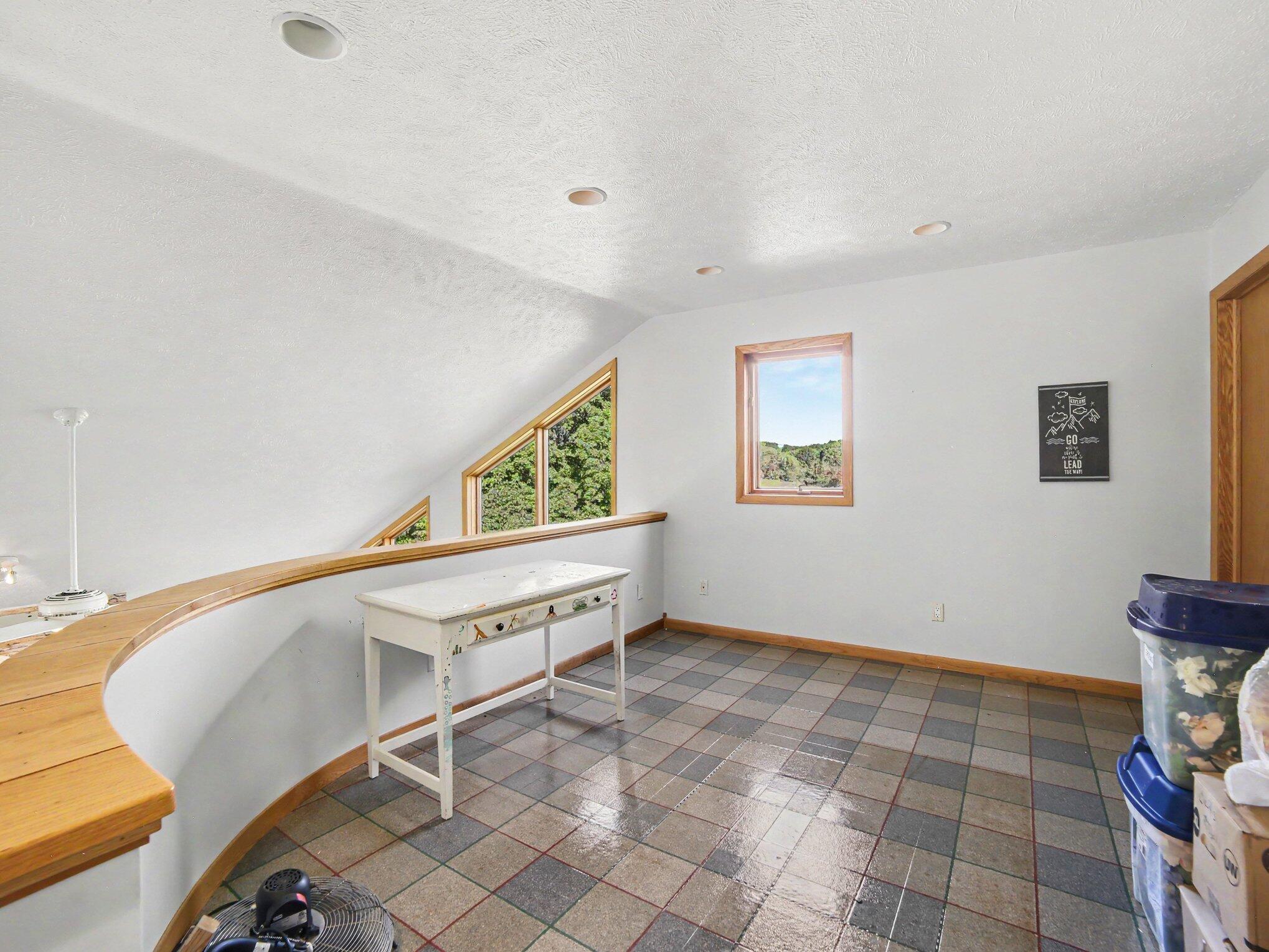 5336 West Riverside Lane Ludington, MI 49431 - Photo 27 of 51 Loft