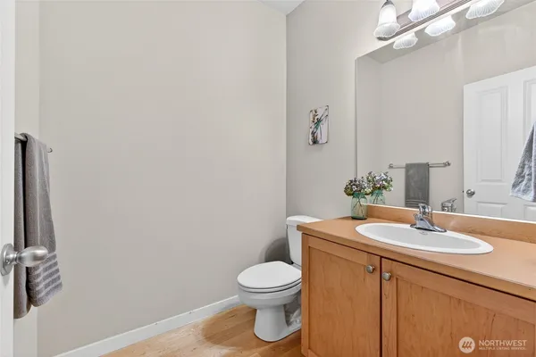 $562,500 | 20701 Club House Drive, Unit 205, Leavenworth, WA 98826