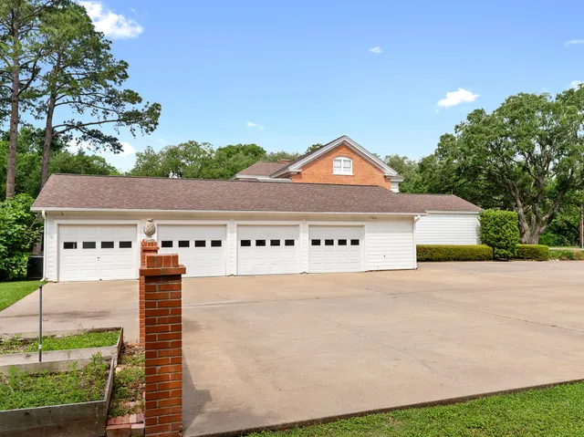 $649,900 | 1920 Marguerite Street, Bay City, TX 77414