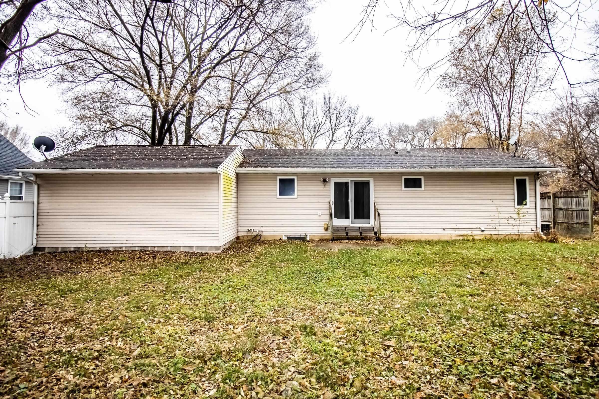 324 Bates Street Waterloo, IA 50703 - Photo 6 of 22 Gallery Image 6