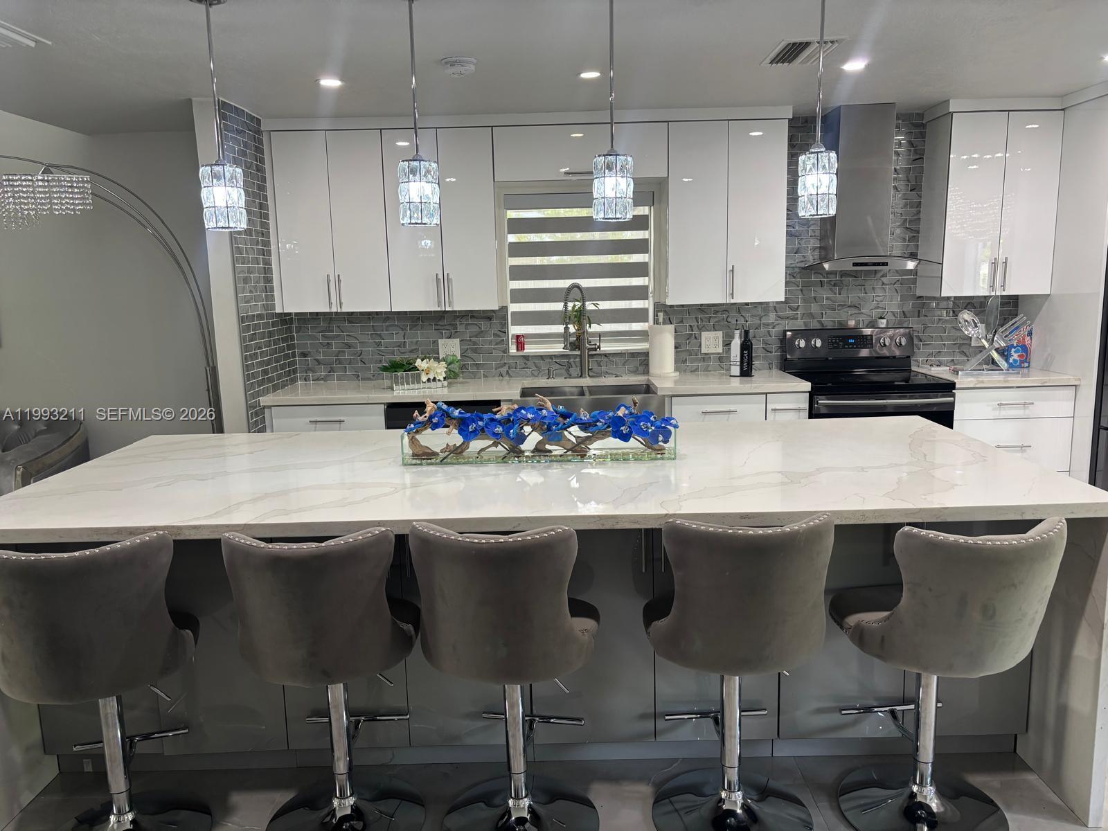 12219 Southwest 249th Street Homestead, FL 33032 - Photo 12 of 36