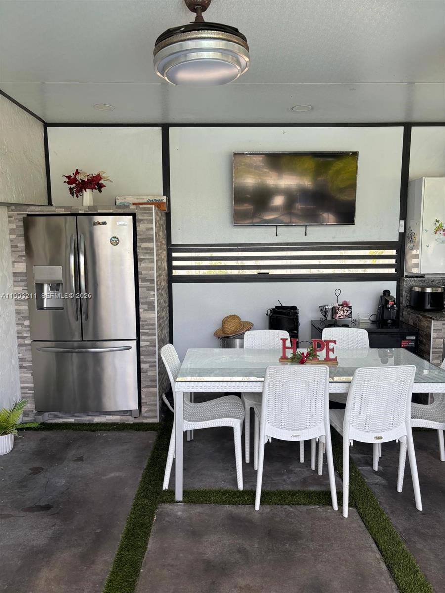 12219 Southwest 249th Street Homestead, FL 33032 - Photo 5 of 36