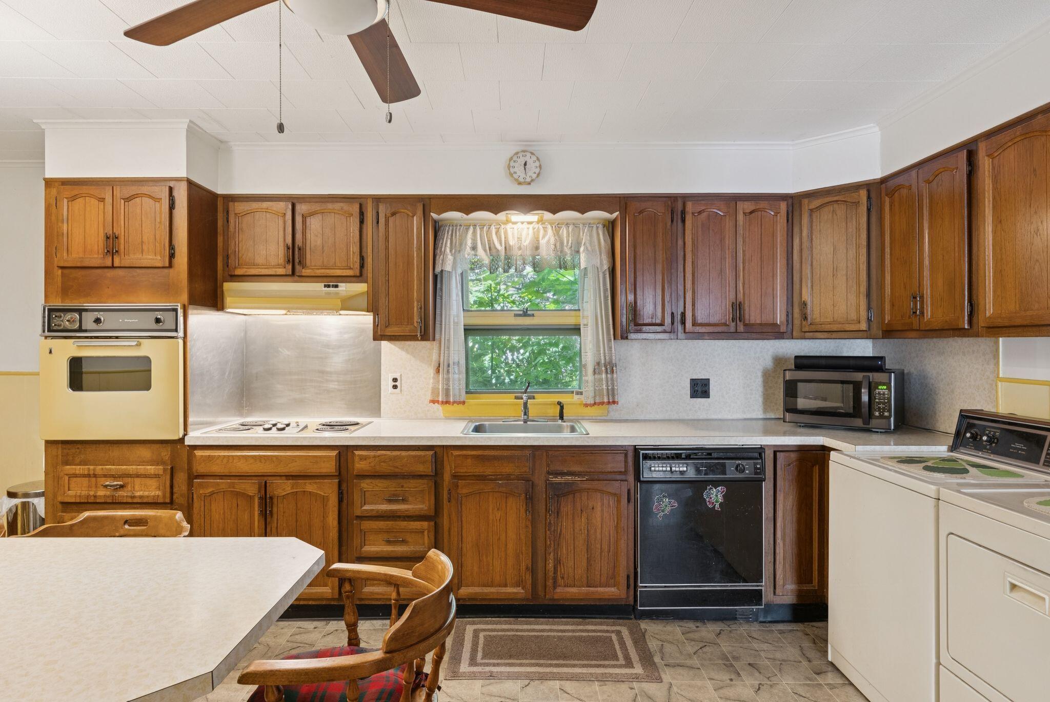 51 Melbourne Street Portland, ME 04101 - Photo 17 of 27 Kitchen 4