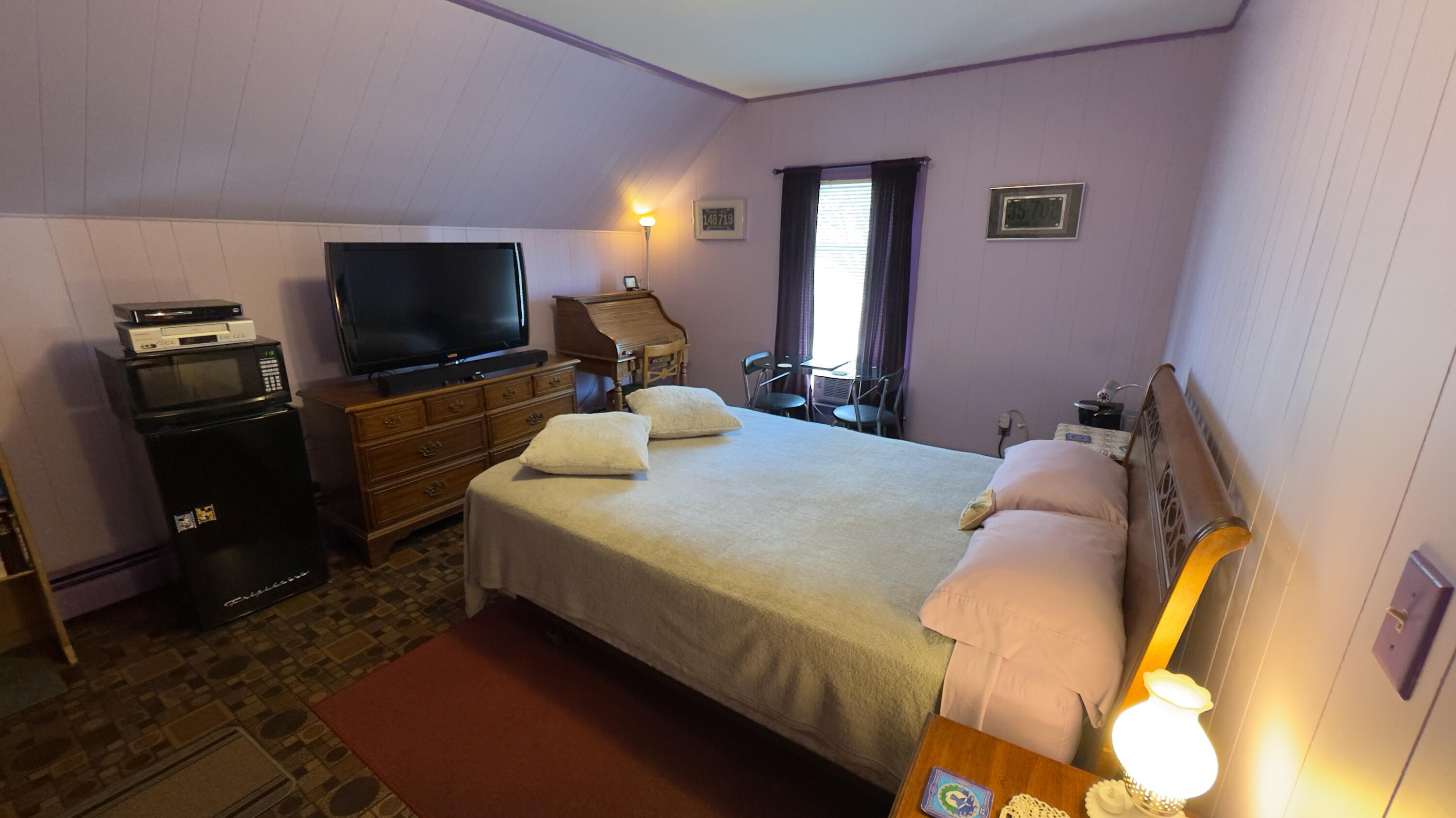 51 Melbourne Street Portland, ME 04101 - Photo 20 of 27 Bedroom 2