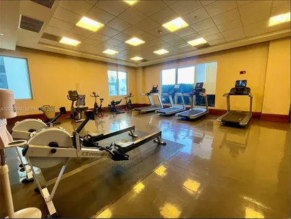 $2,900 | 1060 Brickell Avenue, Unit 3209, Miami, FL 33131