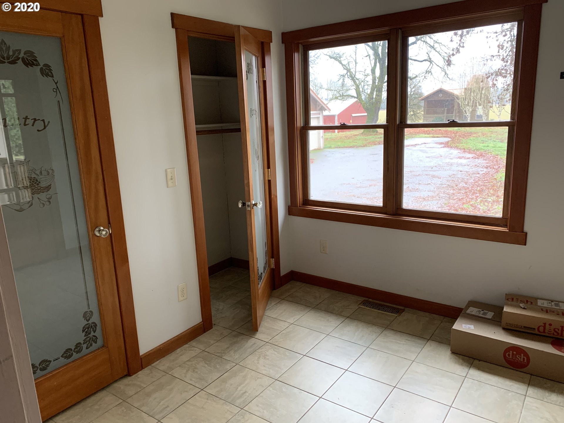 3156 Talbot Road South Jefferson, OR 97352 - Photo 14 of 26