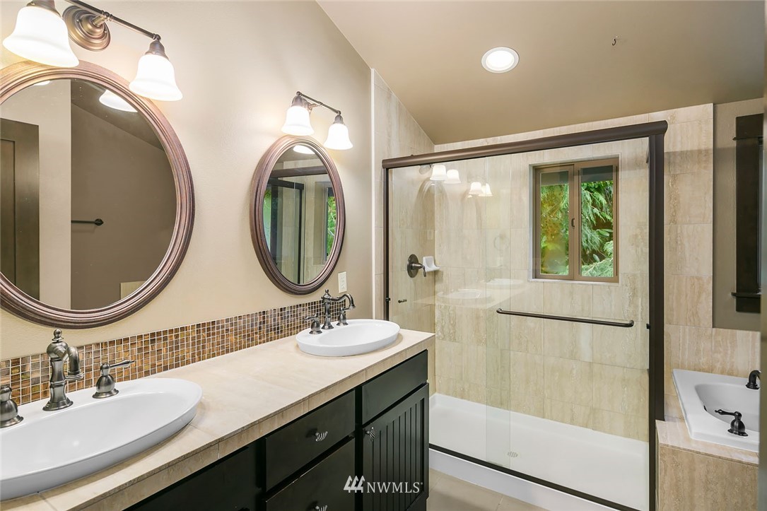 9111 45th Avenue Southwest Seattle, WA 98136 - Photo 19 of 26 Gallery Image 19