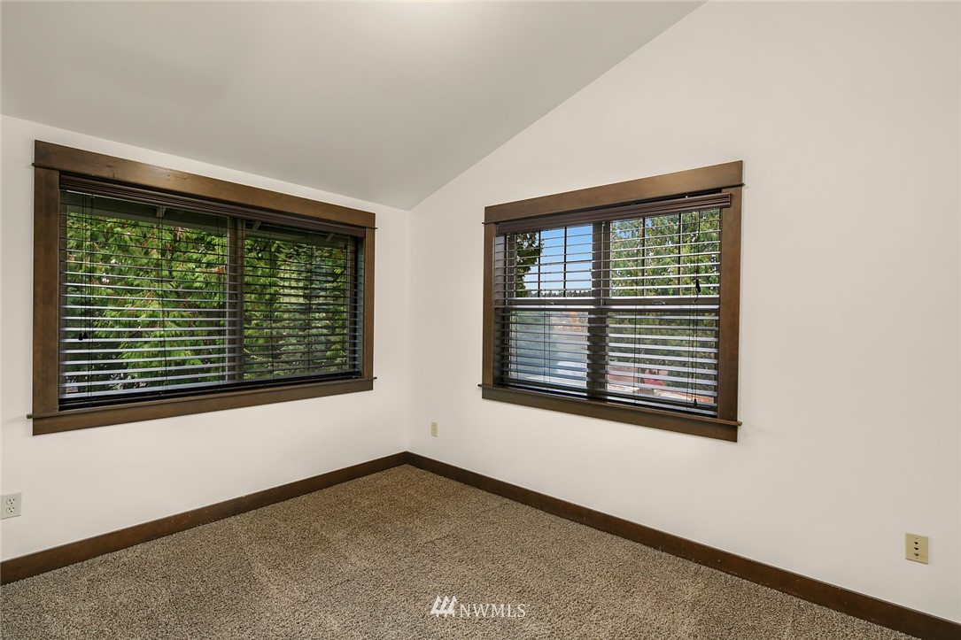 9111 45th Avenue Southwest Seattle, WA 98136 - Photo 21 of 26 Gallery Image 21