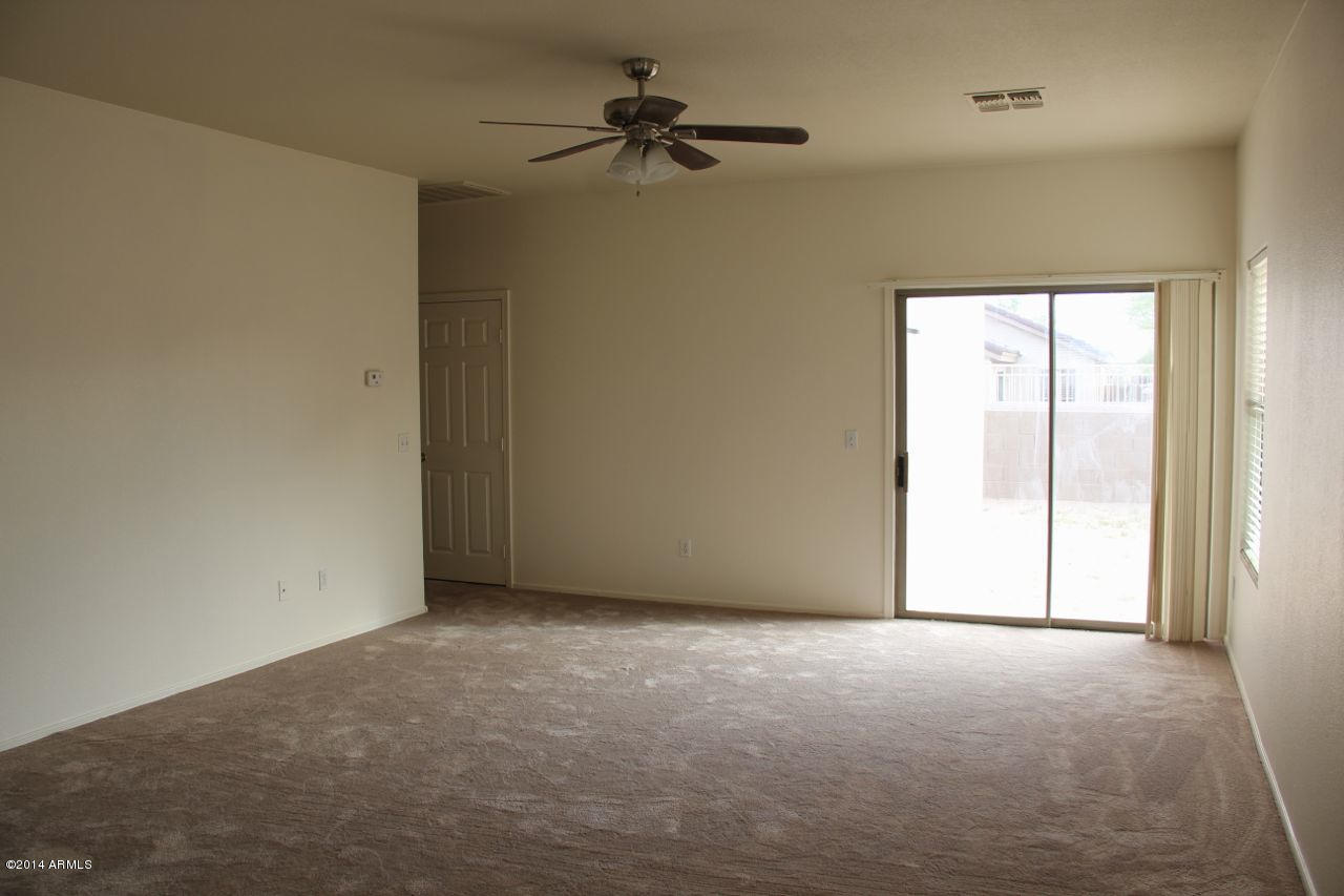 3355 South Chaparral Road Apache Junction, AZ 85119 - Photo 5 of 11 IMG_1313