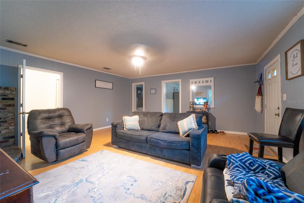 6915 Klondike Road Pensacola, FL 32526 - Photo 20 of 58