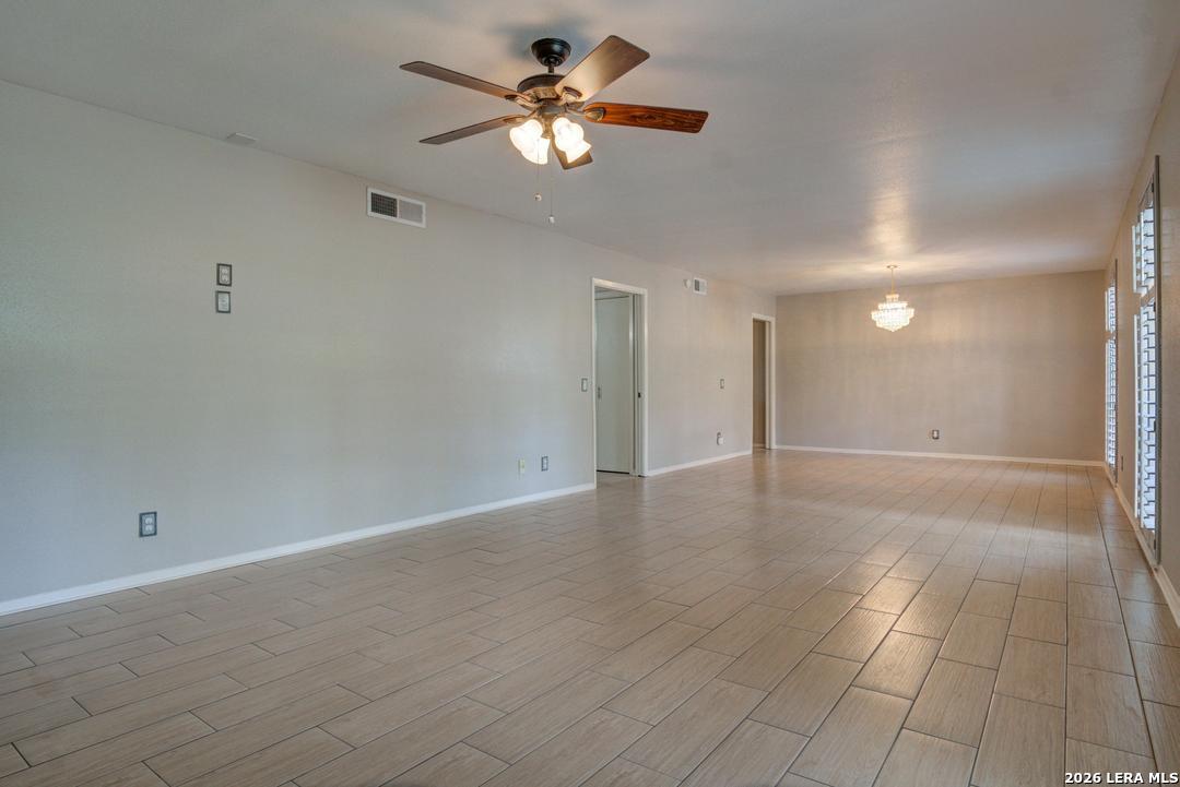 7500 Callaghan Road, Unit 263 San Antonio, TX 78229 - Photo 5 of 27